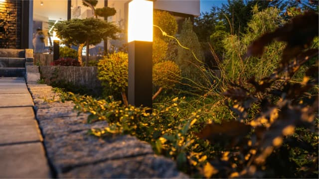 Exterior lighting & electricals