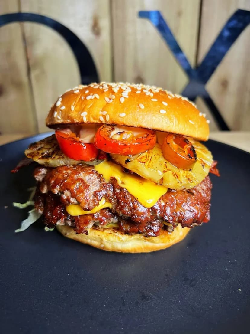 Hawaiian Heat Wave burger